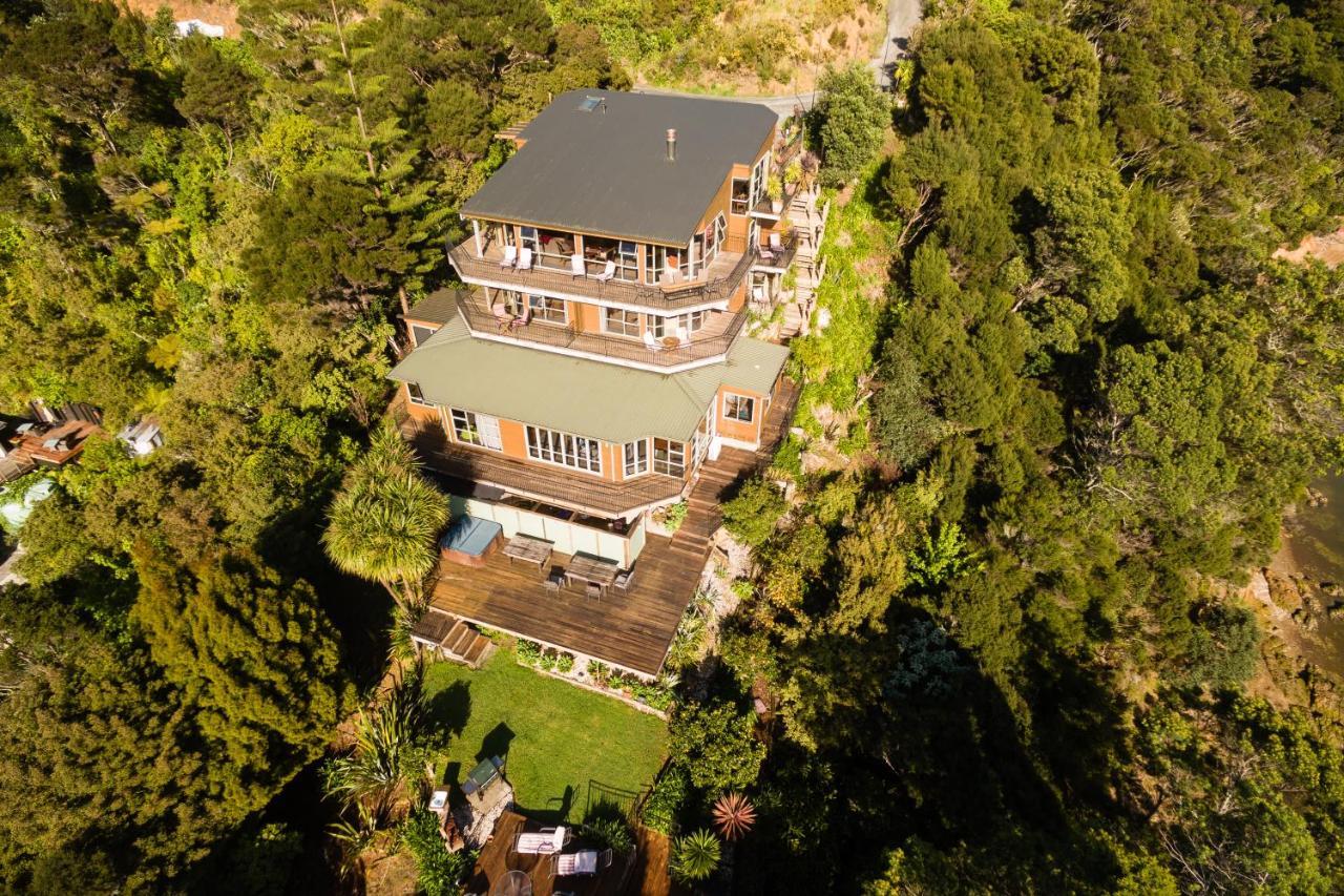 Cliff Edge By The Sea Villa Paihia Esterno foto